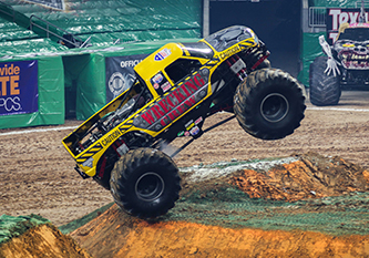 Dirt Crew, Monster Trucks Wiki