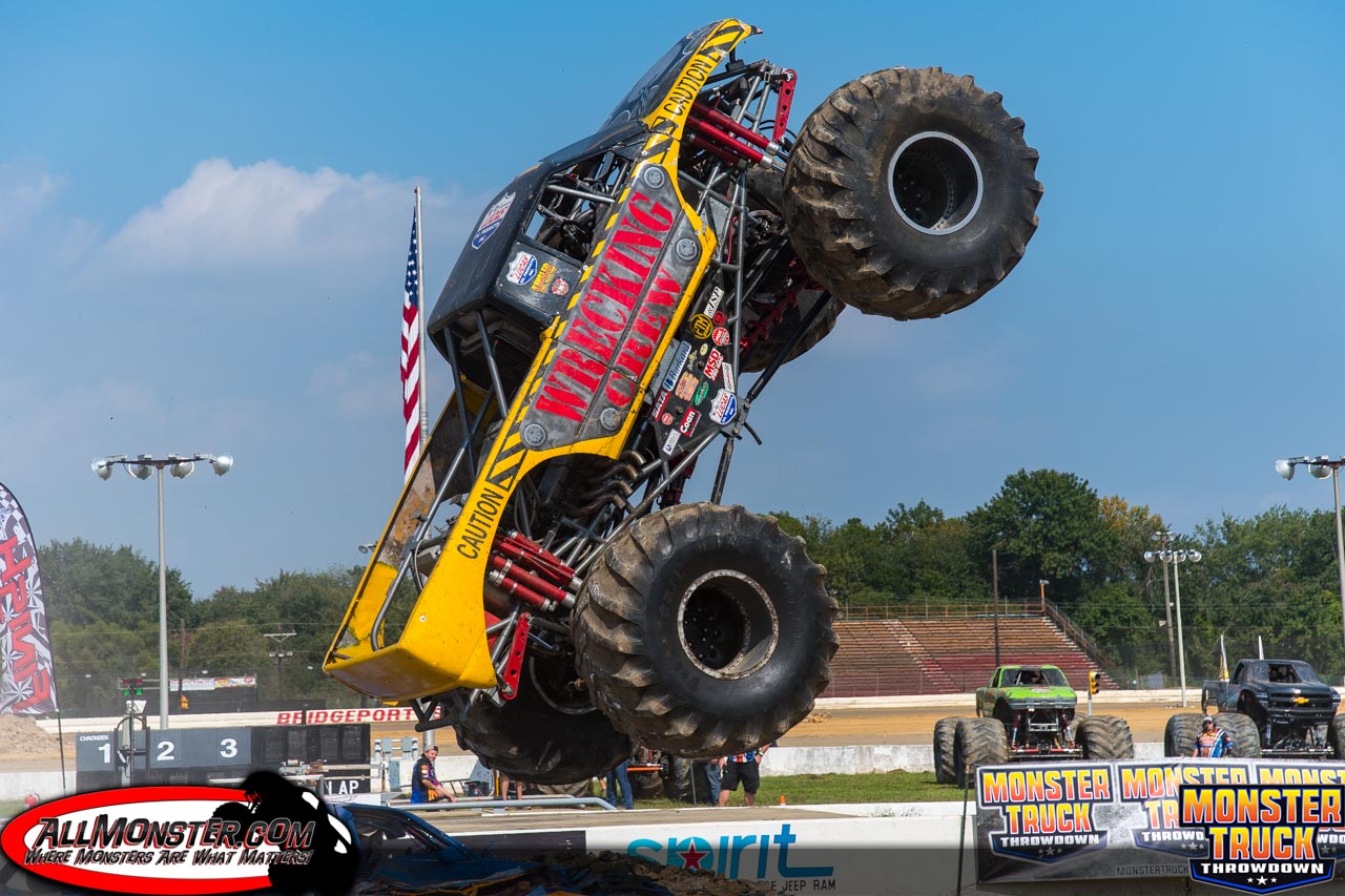 Bridgeport Monster Truck Throwdown 2017 Team Scream Racing